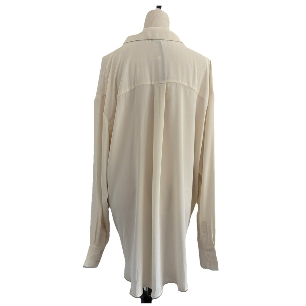 NWT REMI X REVOLVE Shirt Womens 1X Bone Off White Button Up Relaxed Oversized - Picture 3 of 11